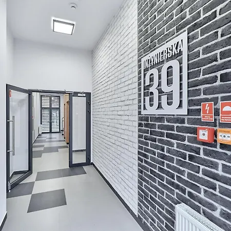 Inzynierska By Renters Appartamento Breslavia